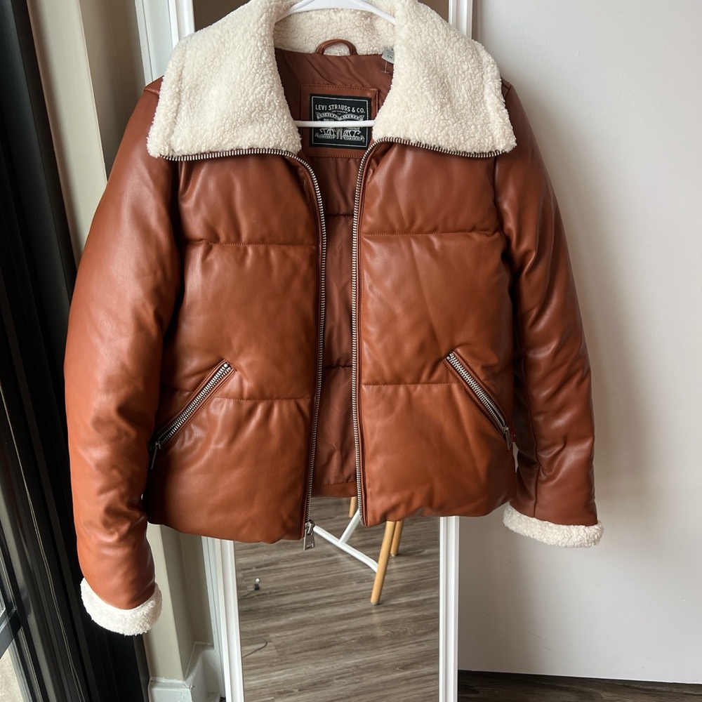 Levi's Brown Puffer Jacket with Cream Accents